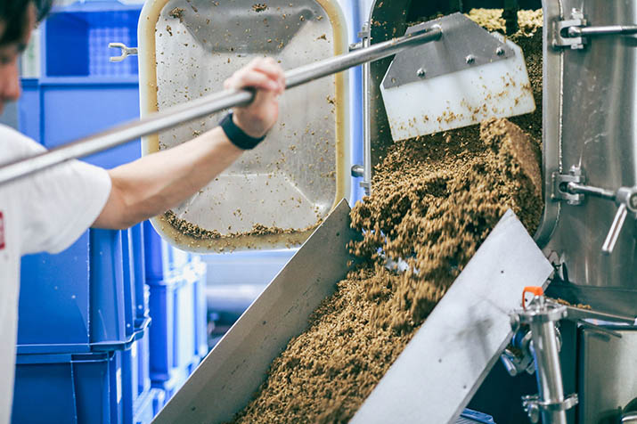 写真：T社インタビューの様子